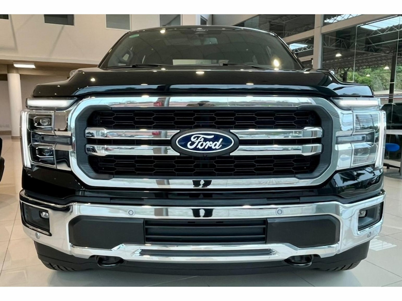 Foto do veículo FORD F-150 5.0 V8 GASOLINA CD LARIAT FX4 AUTOMÁTICO 2025 0 KM 530.800,00
