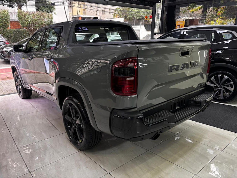 Foto do veículo RAM RAMPAGE 2.0 HURRICANE 4 TURBO FLEX R/T 4X4 AUTOMÁTICO 2027 0 KM 227.880,00