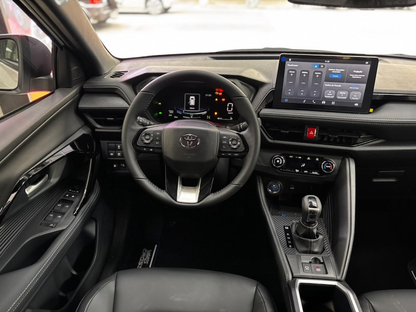 Foto do veículo TOYOTA YARIS CROSS 1.5 VVT-I HYBRID FLEX XRE CVT 2026 0 KM 173.900,00