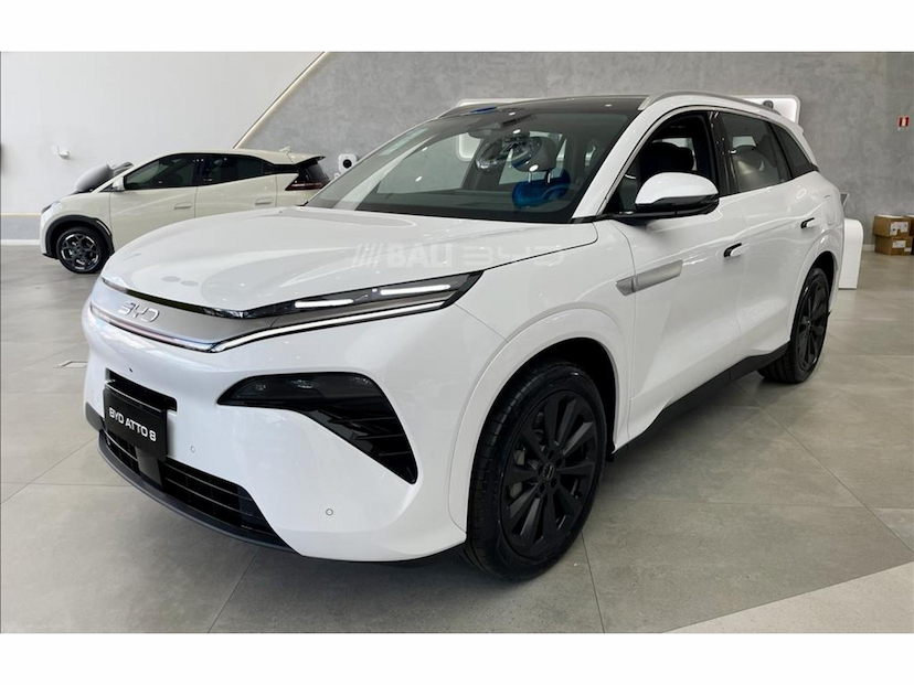 Foto do veículo BYD ATTO 8 1.5 TURBO PHEV AWD AUTOMÁTICO 2027 0 KM 371.800,00
