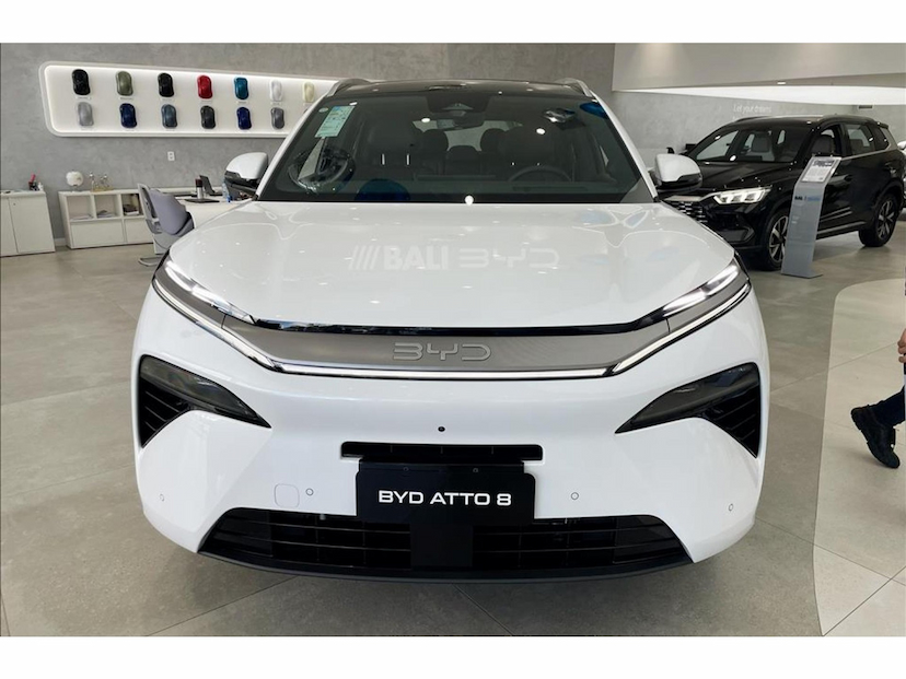 Foto do veículo BYD ATTO 8 1.5 TURBO PHEV AWD AUTOMÁTICO 2027 0 KM 371.800,00