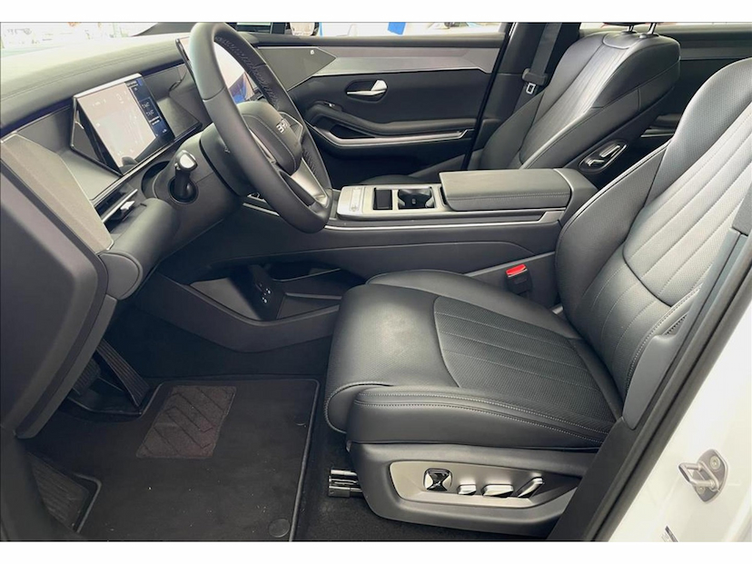 Foto do veículo BYD ATTO 8 1.5 TURBO PHEV AWD AUTOMÁTICO 2027 0 KM 371.800,00
