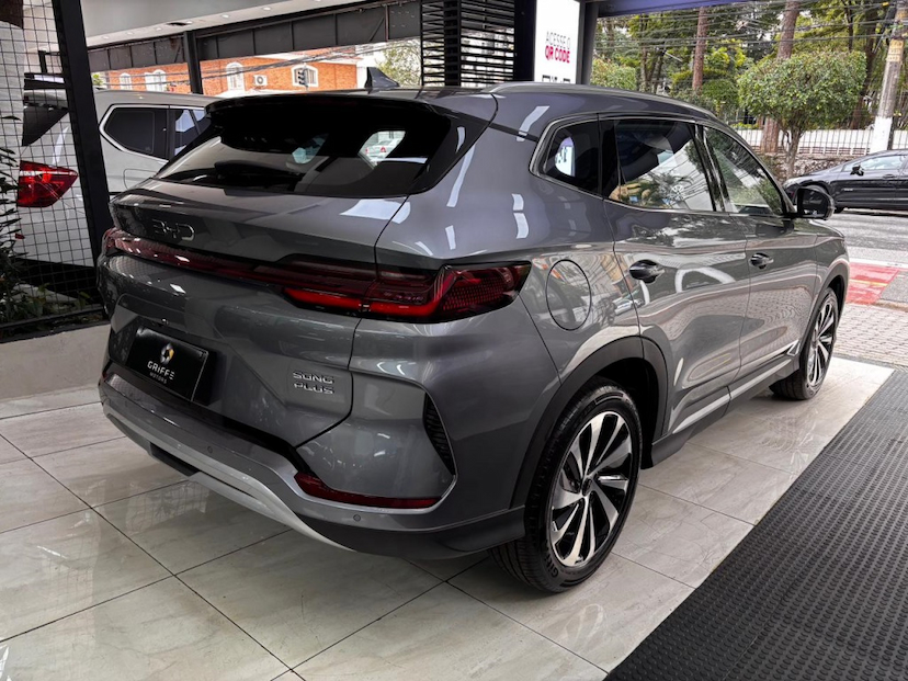 Foto do veículo BYD SONG PLUS 1.5 DM-I TURBO HÍBRIDO AUTOMÁTICO 2027 0 KM 319.990,00