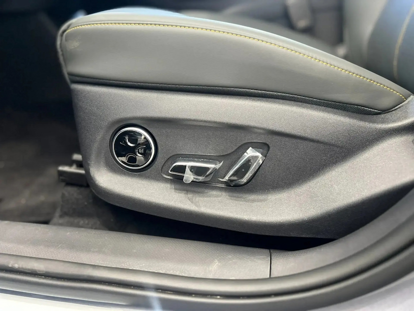 Foto do veículo BYD YUAN PLUS 74,8 KW ELÉTRICO AWD 2027 0 KM 257.990,00