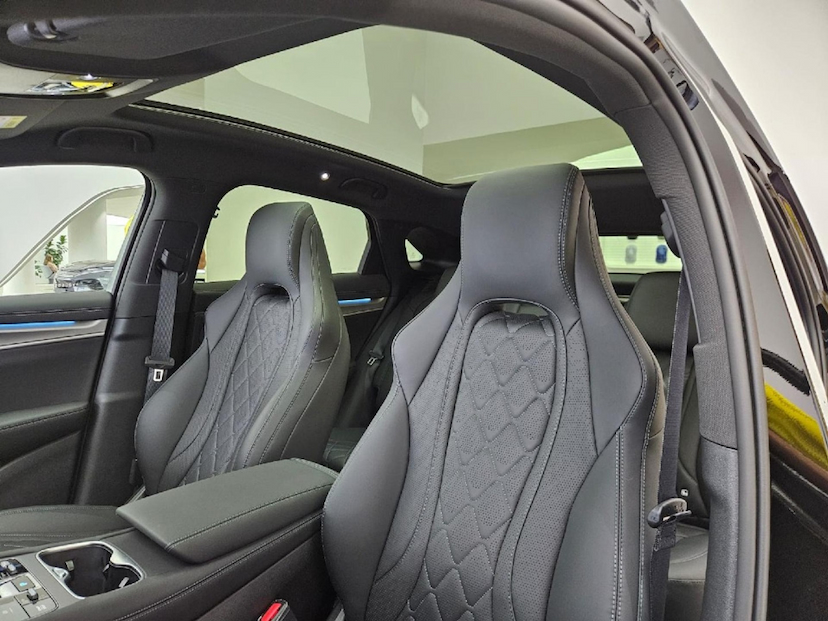 Foto do veículo BYD SEALION 7 82,5 KW ELÉTRICO AWD 2027 0 KM 319.900,00