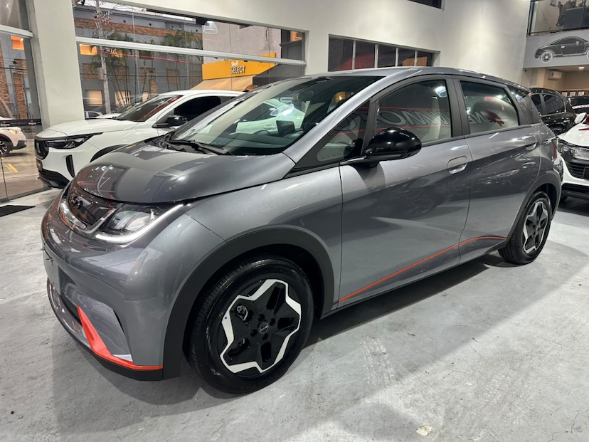 Foto do veículo BYD DOLPHIN 44,9 KW ELÉTRICO GS 2027 0 KM 147.890,00