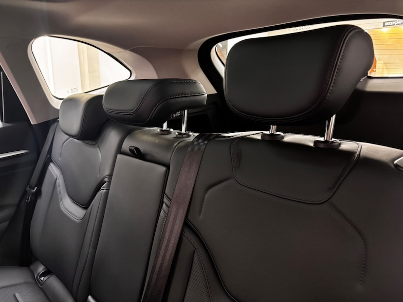 Foto do veículo GWM HAVAL H6 1.5 FLEX PHEV19 E-TRACTION 2027 0 KM 234.800,00
