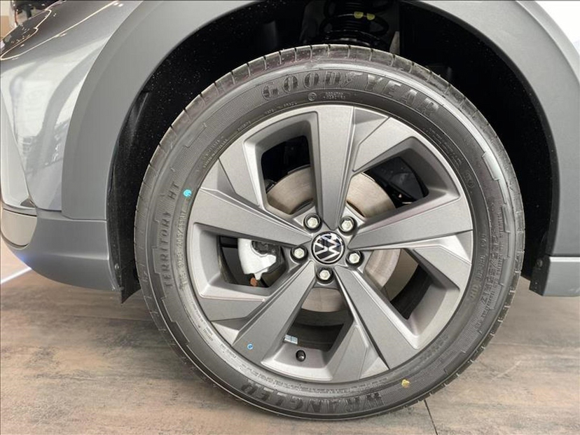 Foto do veículo VOLKSWAGEN NIVUS 1.0 200 TSI TOTAL FLEX COMFORTLINE AUTOMÁTICO 2026 0 KM 142.777,00