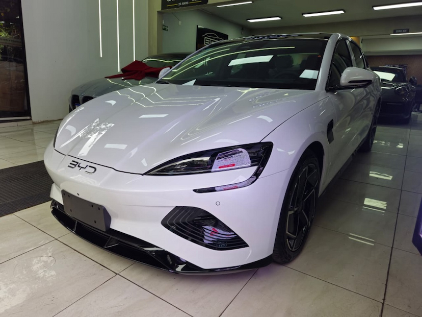 Foto do veículo BYD SEAL 82,5 KW ELÉTRICO AWD 2027 0 KM 273.880,00
