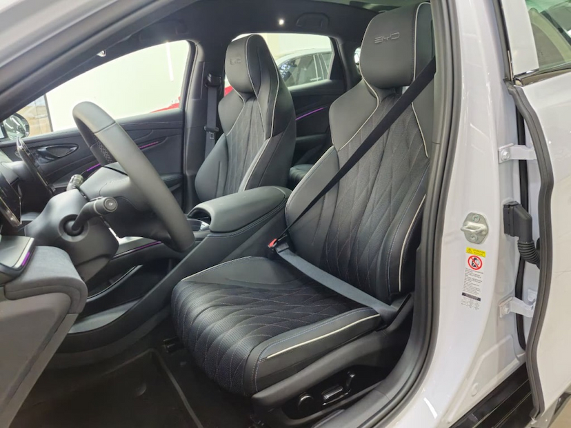 Foto do veículo BYD SEAL 82,5 KW ELÉTRICO AWD 2027 0 KM 273.880,00