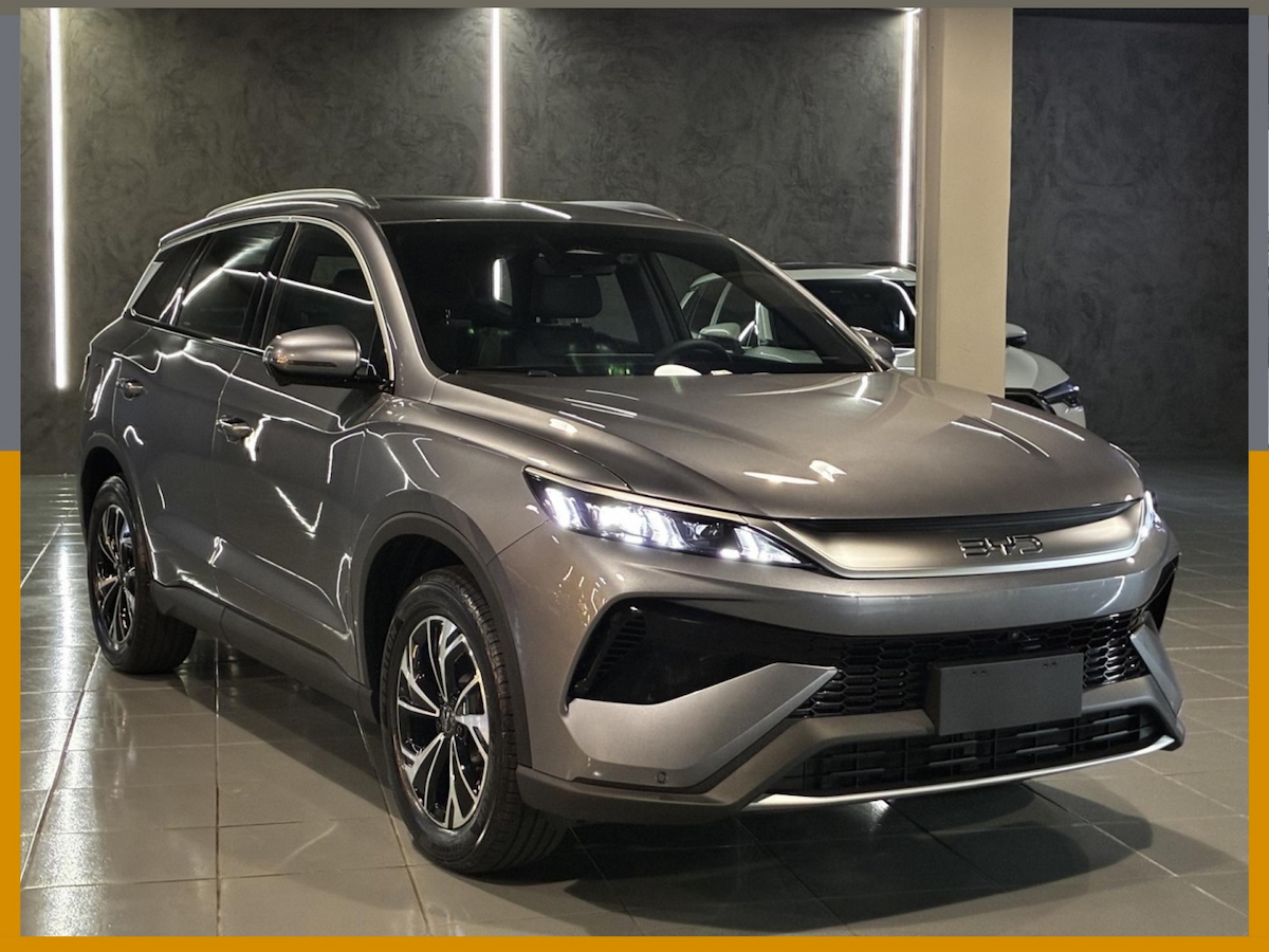Foto do veículo BYD SONG PRO 1.5 DM-I FLEX PHEV GS AUTOMÁTICO 2026/2027 0 KM R$ 196.800,00