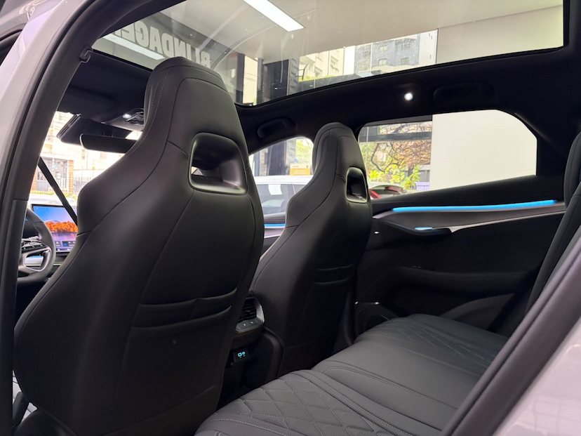 Foto do veículo BYD SEALION 7 82,5 KW ELÉTRICO AWD 2027 0 KM 319.900,00