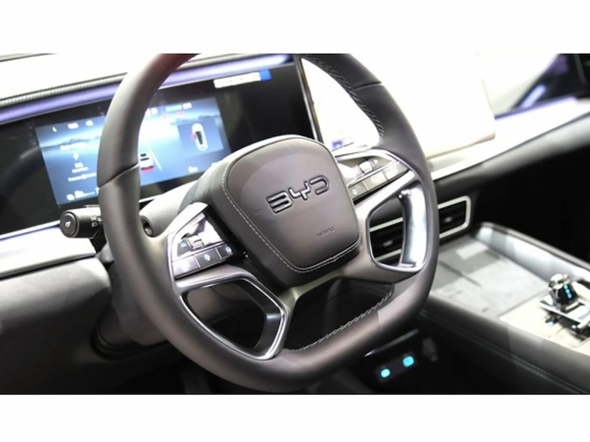 Foto do veículo BYD SEALION 7 82,5 KW ELÉTRICO AWD 2027 0 KM 319.900,00