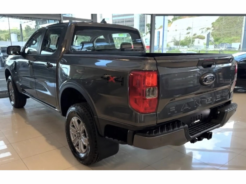 Foto do veículo FORD RANGER 2.0 TURBO DIESEL CD XLS 4X4 AUTOMÁTICO 2027 0 KM 236.700,00