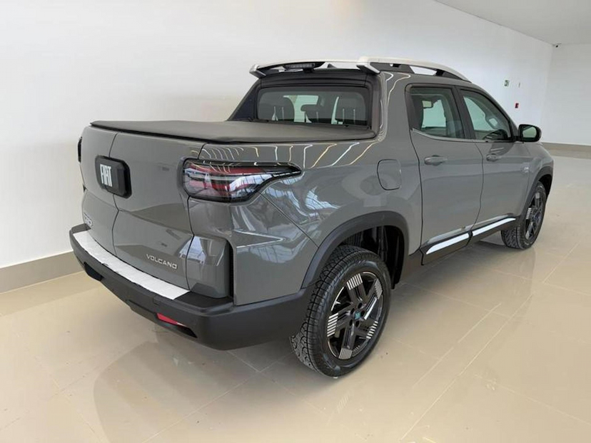 Foto do veículo FIAT TORO 2.2 TURBO DIESEL VOLCANO 4WD AT9 2026 0 KM 259.900,00