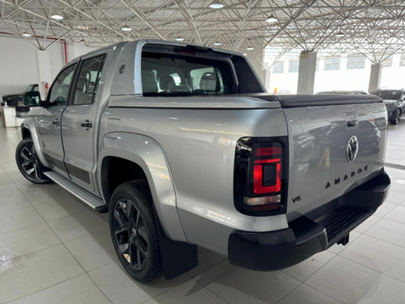 Foto do veículo VOLKSWAGEN AMAROK 3.0 V6 TDI DIESEL EXTREME CD 4MOTION AUTOMÁTICO 2026 0 KM 429.900,00