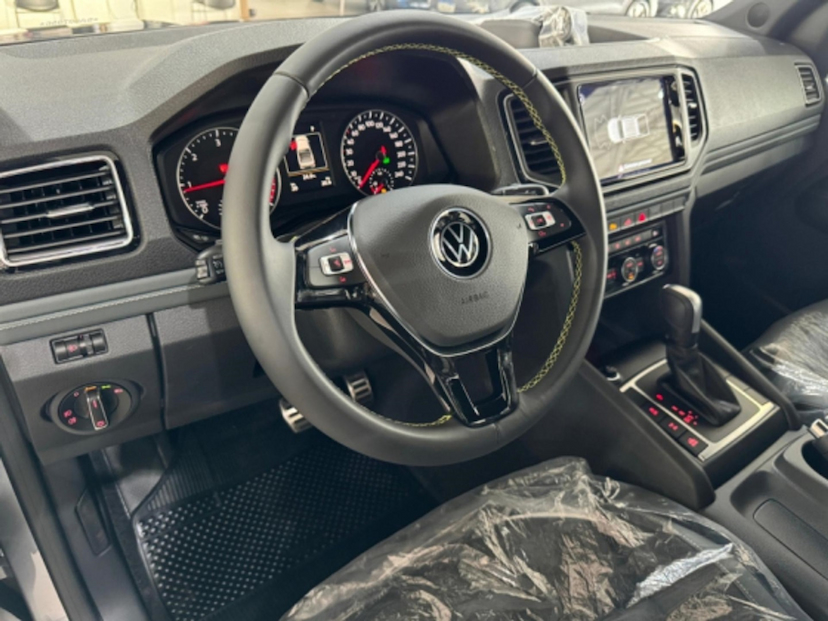 Foto do veículo VOLKSWAGEN AMAROK 3.0 V6 TDI DIESEL EXTREME CD 4MOTION AUTOMÁTICO 2026 0 KM 429.900,00