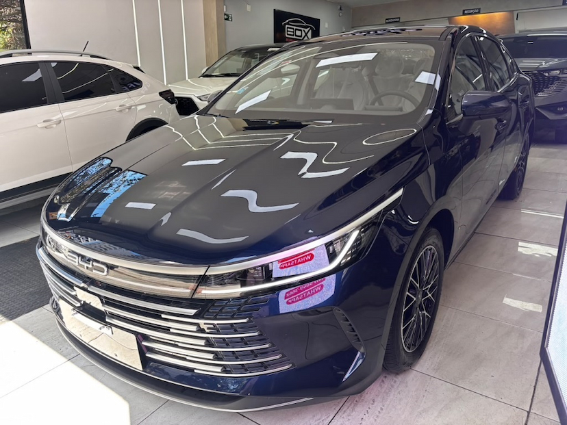Foto do veículo BYD KING 1.5 DM-I PHEV GS AUTOMÁTICO 2027 0 KM 260.367,00