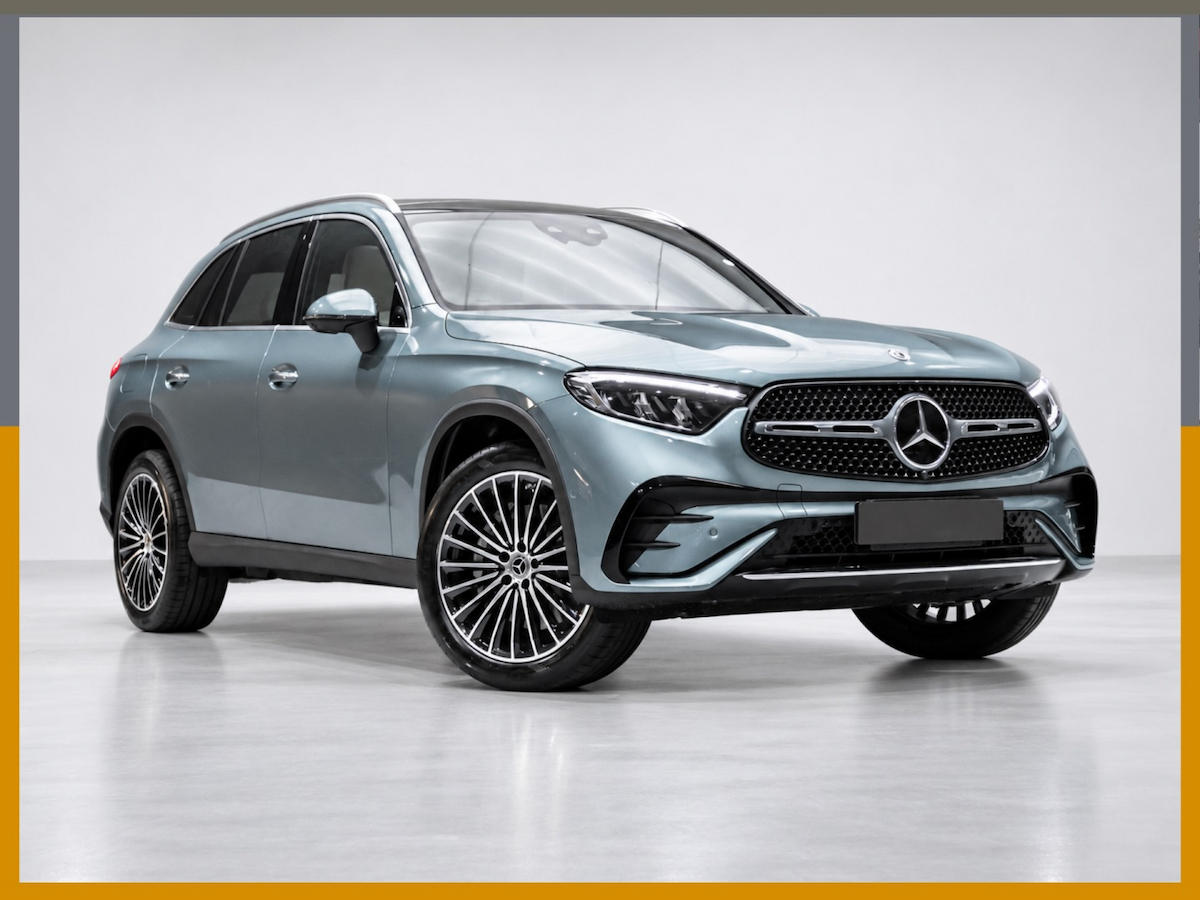 Foto do veículo MERCEDES-BENZ GLC 300 2.0 MHEV AMG LINE 4MATIC 9G-TRONIC 2026/2026 0 KM R$ 495.800,00