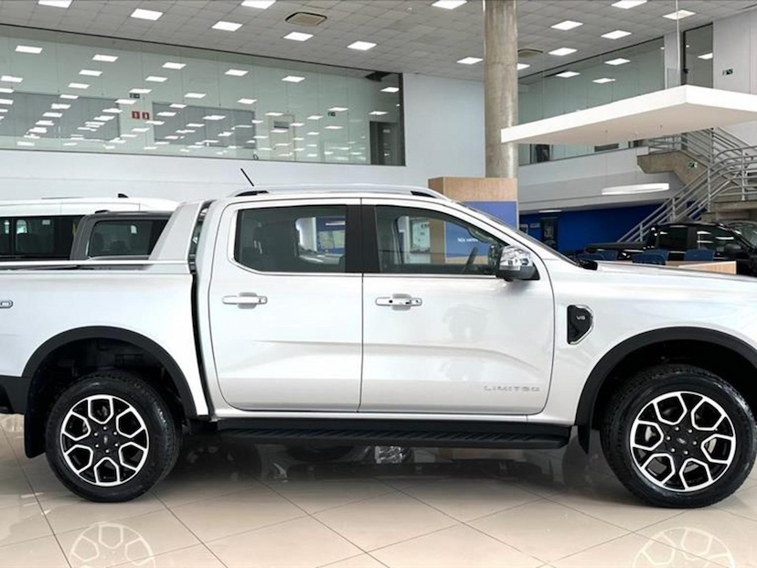 Foto do veículo FORD RANGER 3.0 V6 TURBO DIESEL CD LIMITED 4X4 AUTOMÁTICO 2027 0 KM 343.800,00