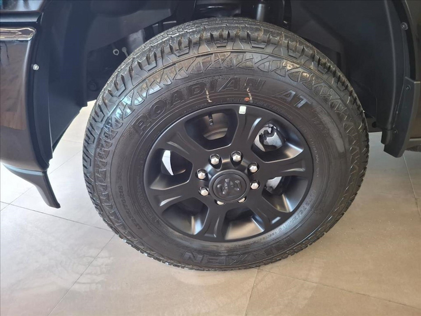 Foto do veículo RAM 3500 6.7 I6 TURBO DIESEL LARAMIE NIGHT EDITION CD 4X4  AUTOMÁTICO 2026 0 KM 531.900,00