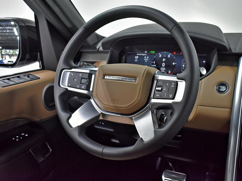 Foto do veículo LAND ROVER DISCOVERY  METROP 3.0 4X4 DIE (HIB) 2023 19.962 KM 630.000,00