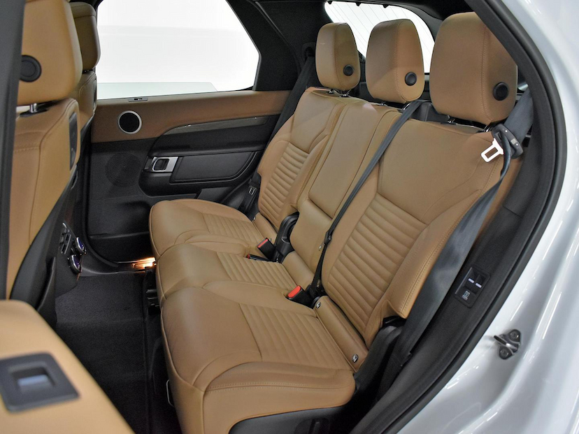 Foto do veículo LAND ROVER DISCOVERY  METROP 3.0 4X4 DIE (HIB) 2023 19.962 KM 630.000,00