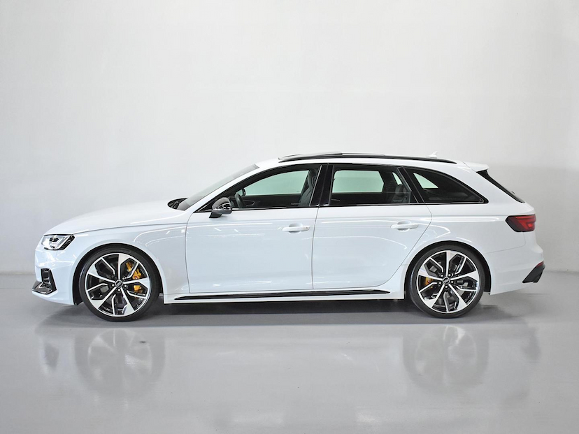 Foto do veículo AUDI RS4  AVANT 2.9TFSI TIPTRONIC QUATTRO 2019 59.545 KM 410.000,00