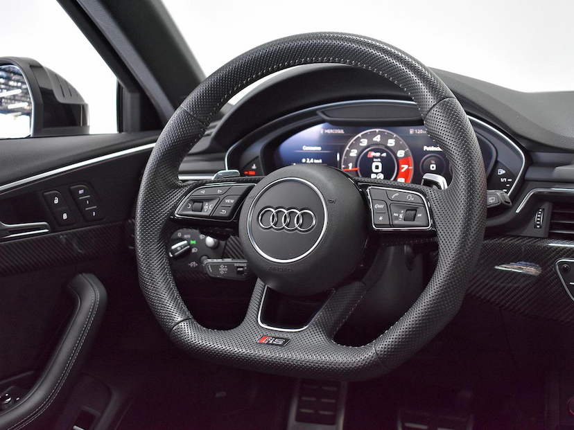 Foto do veículo AUDI RS4  AVANT 2.9TFSI TIPTRONIC QUATTRO 2019 59.545 KM 410.000,00
