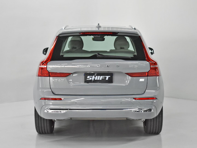 Foto do veículo VOLVO XC60 XC 60 T-8 ULTIMATE 2.0 AWD (HIBRIDO) 2024 5.054 KM 390.000,00