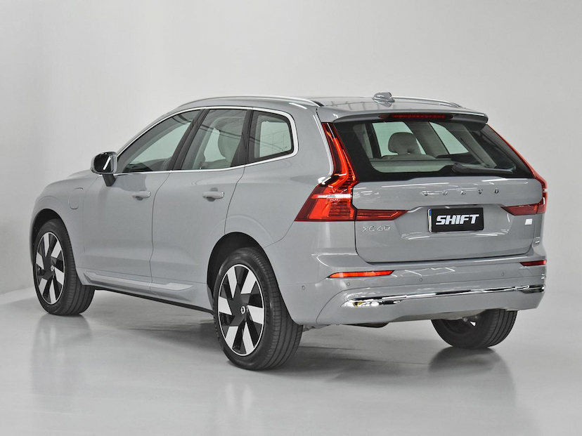 Foto do veículo VOLVO XC60 XC 60 T-8 ULTIMATE 2.0 AWD (HIBRIDO) 2024 5.054 KM 390.000,00