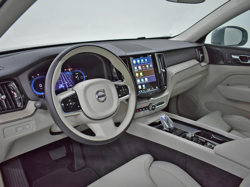 Foto do veículo VOLVO XC60 XC 60 T-8 ULTIMATE 2.0 AWD (HIBRIDO) 2024 5.054 KM 390.000,00