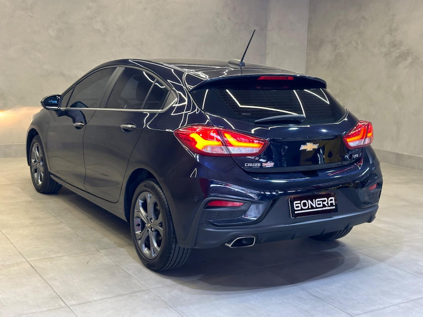 Foto do veículo CHEVROLET CRUZE  SPORT LTZ 1.4 16V TB FLEX 5P AUT. 2022 20.883 KM 119.900,00