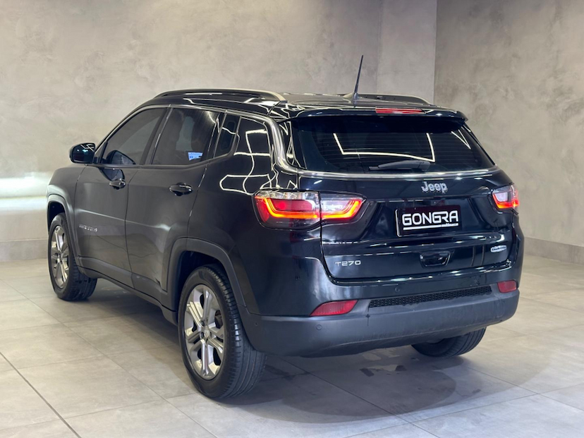 Foto do veículo JEEP COMPASS  LONG. T270 1.3 TB 4X2 FLEX AUT. 2023 8.250 KM 148.900,00