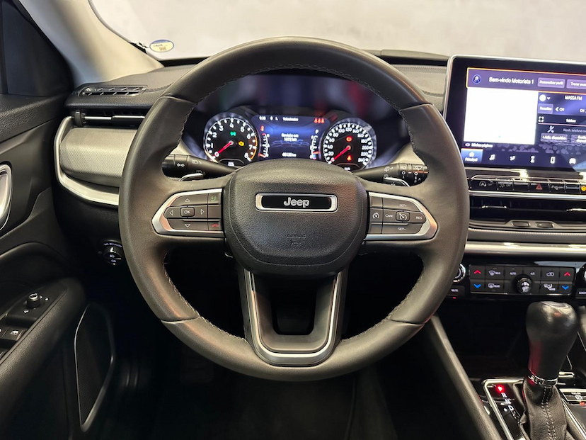 Foto do veículo JEEP COMPASS  LONG TF 2022 46.036 KM 132.900,00