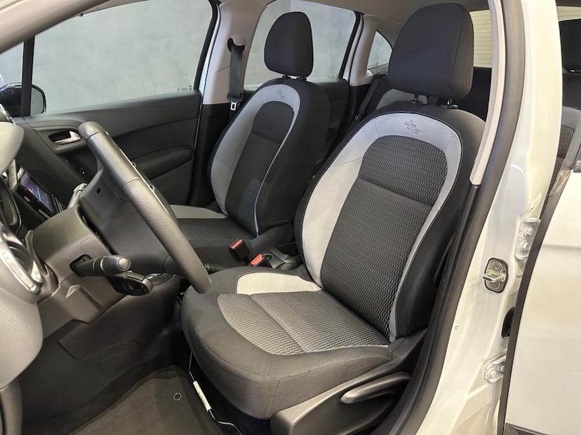 Foto do veículo CITROËN C3  URBAN TRAIL 1.6 FLEX 16V 5P AUT 2020 59.986 KM 70.900,00
