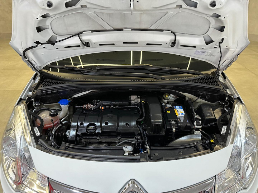 Foto do veículo CITROËN C3  URBAN TRAIL 1.6 FLEX 16V 5P AUT 2020 59.986 KM 70.900,00
