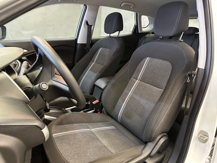 Foto do veículo CHEVROLET TRACKER  LT 1.0 TURBO 12V FLEX AUT. 2021 52.000 KM 95.900,00