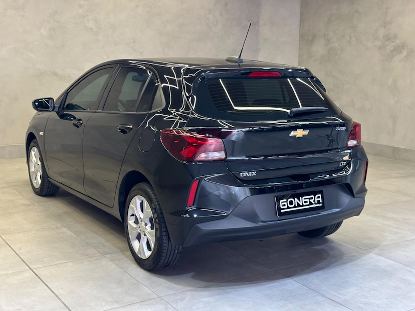 Foto do veículo CHEVROLET ONIX  1.0 TAT LTZ 2023 19.500 KM 89.900,00