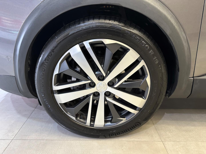Foto do veículo PEUGEOT 3008  GT 2023 14.217 KM 189.900,00