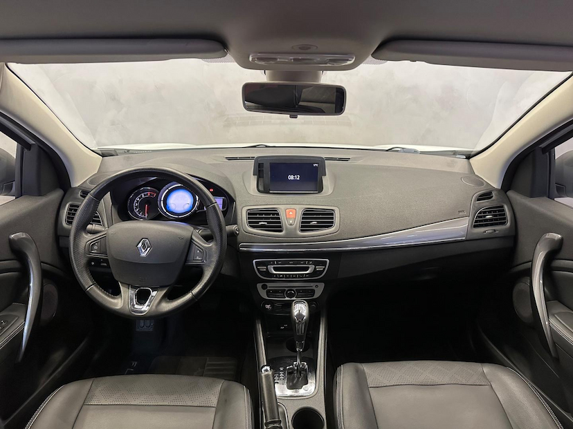 Foto do veículo RENAULT FLUENCE  DYN PL 2016 102.548 KM 54.900,00