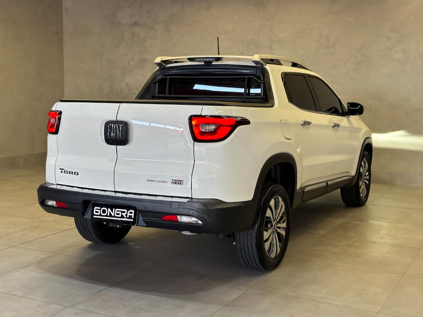 Foto do veículo FIAT TORO  1.3 TURBO 270 FLEX VOLCANO AT6 2022 42.386 KM 129.900,00