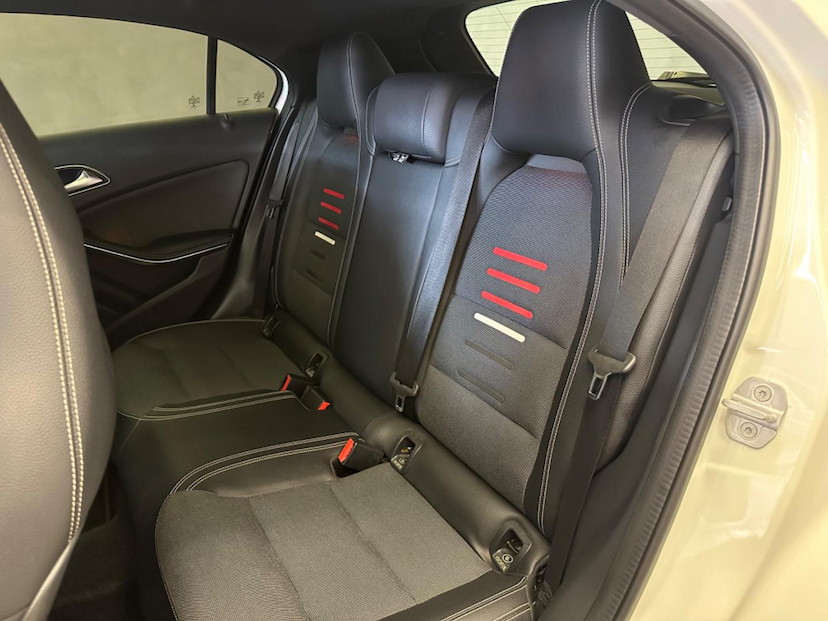 Foto do veículo MERCEDES-BENZ A 200 FF 2018 107.113 KM 105.900,00