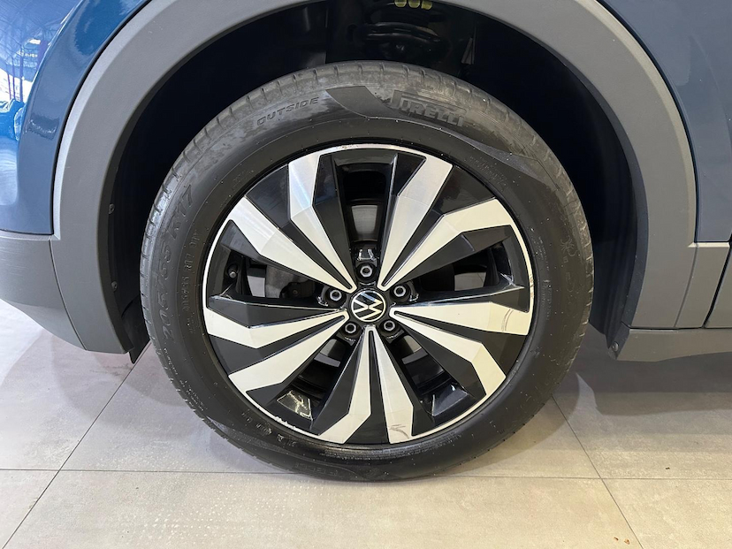 Foto do veículo VOLKSWAGEN T-CROSS T CROSS CL TSI AD 2024 25.234 KM 114.900,00