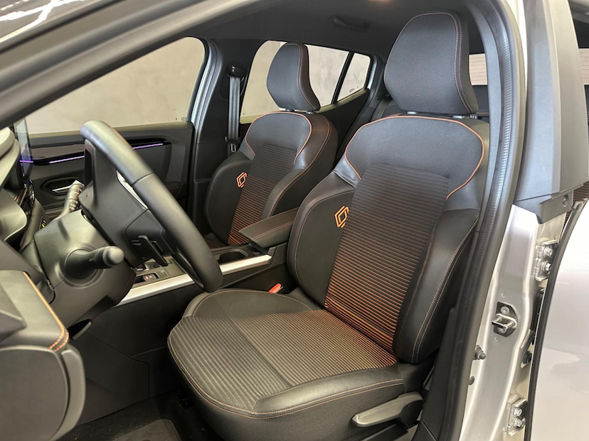 Foto do veículo RENAULT KARDIAN  PREM. ED FLEX 1.0 TB 12V 5P AUT. 2025 5.909 KM 122.900,00