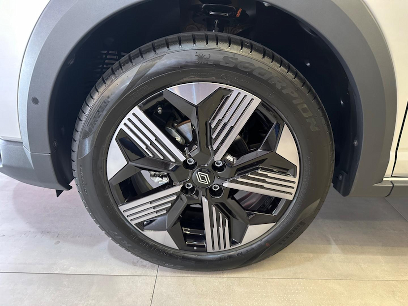 Foto do veículo RENAULT KARDIAN  PREM. ED FLEX 1.0 TB 12V 5P AUT. 2025 5.909 KM 122.900,00