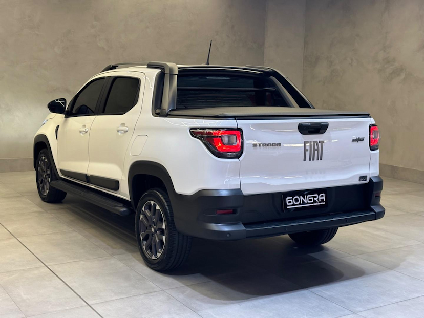 Foto do veículo FIAT STRADA  ULTRA T200AT 2024 12.968 KM 128.900,00