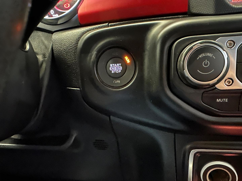 Foto do veículo JEEP WRANGLER  RUBICON 2.0 TURBO 4X4 4P AUT. 2020 18.560 KM 329.900,00
