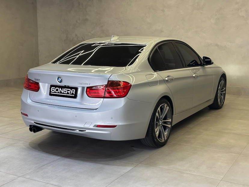 Foto do veículo BMW 328I  3A51 2014 101.913 KM 108.900,00