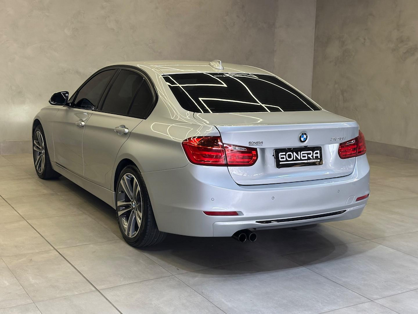 Foto do veículo BMW 328I  3A51 2014 101.913 KM 108.900,00